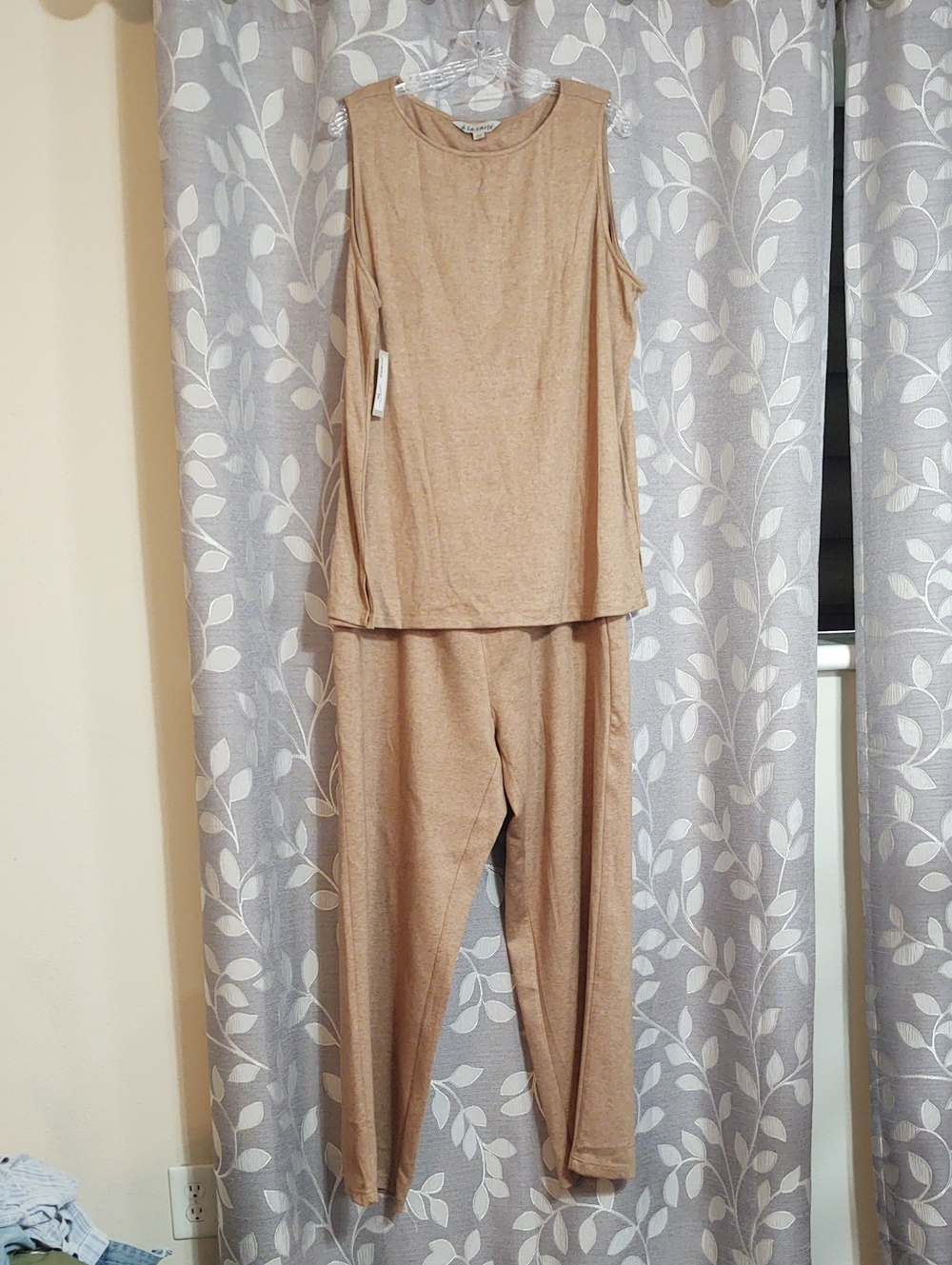 A La Carte Women's Knit Set size XXL
